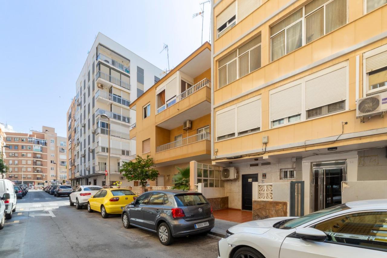 California 14 Fitsuite Almeria Bagian luar foto